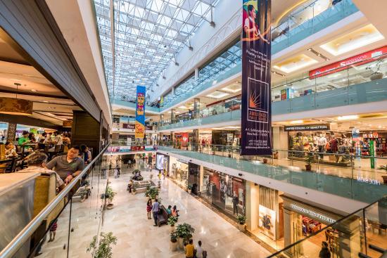 Vasant Kunj Ambience Alışveriş Merkezi